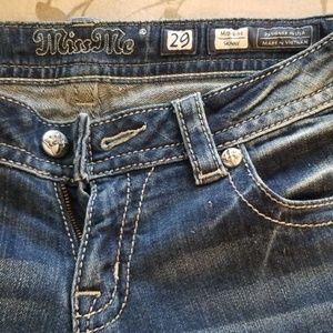Miss Me Blue wash jeans